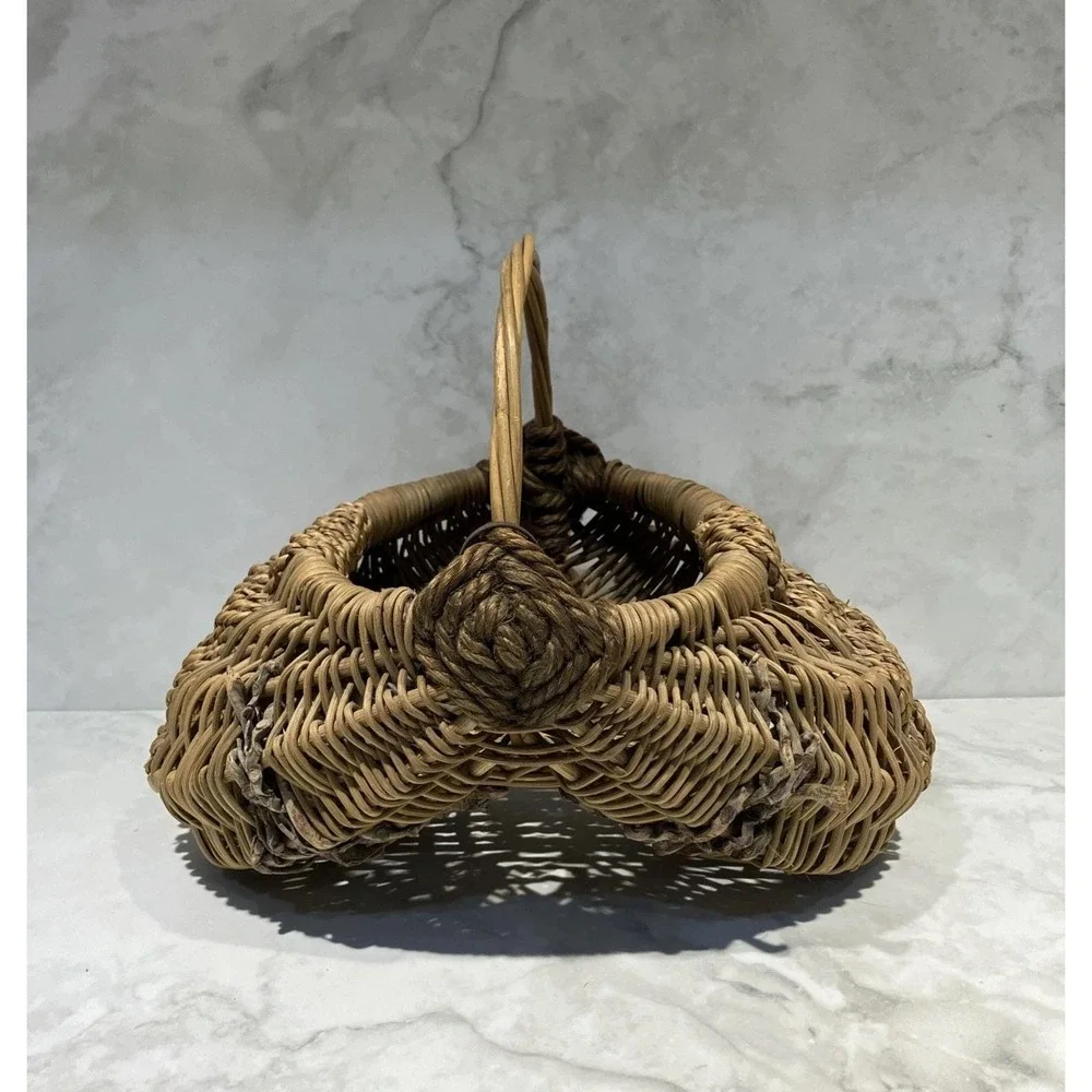 Vintage Woven Buttocks/Butt Basket Primitive Folk Art Rustic Egg Gathering Boho